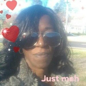 Meet your Posher, Leslie